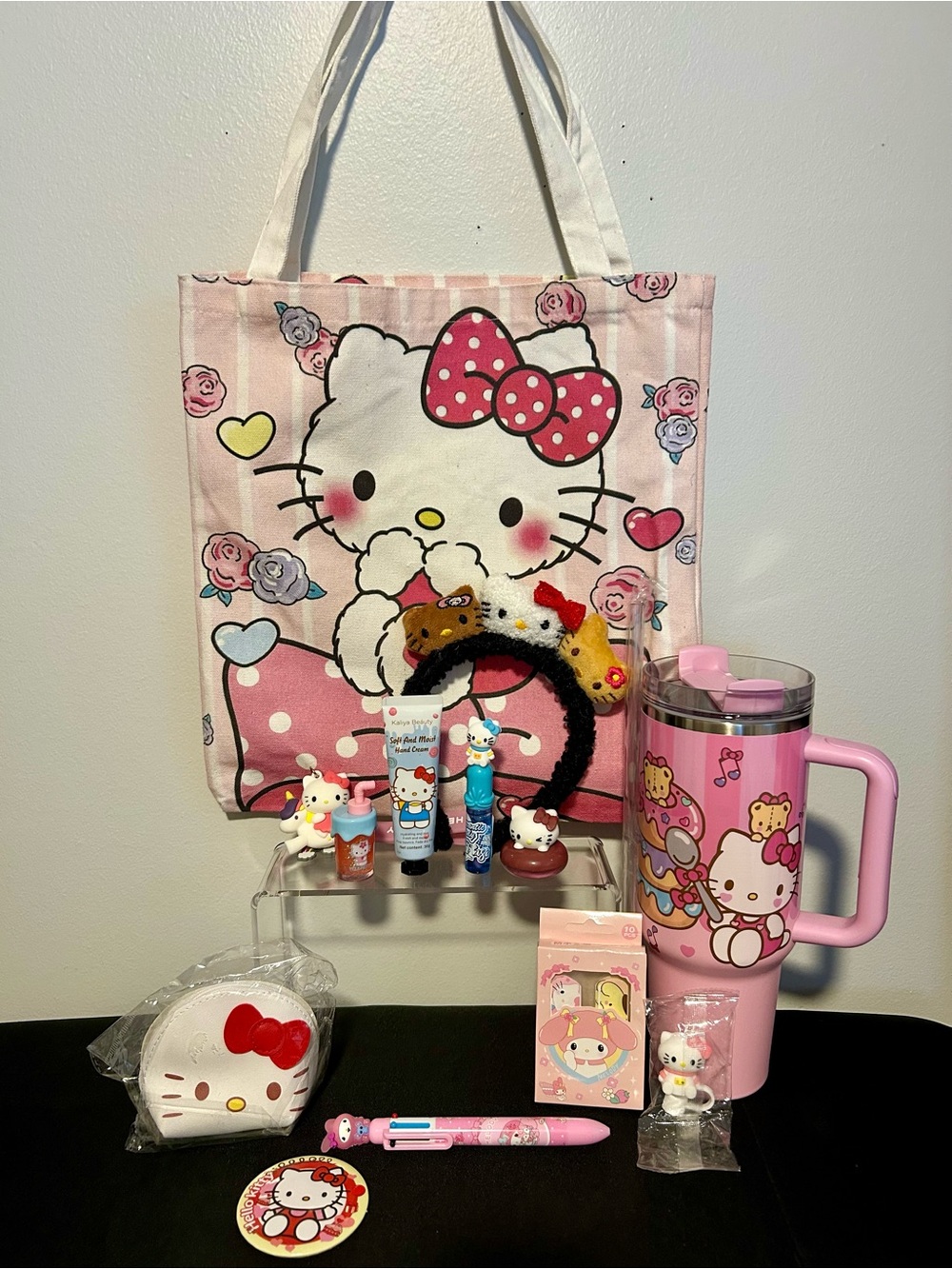 Hello Kitty Pink Tote Bag & Pink Travel Tumbler Set